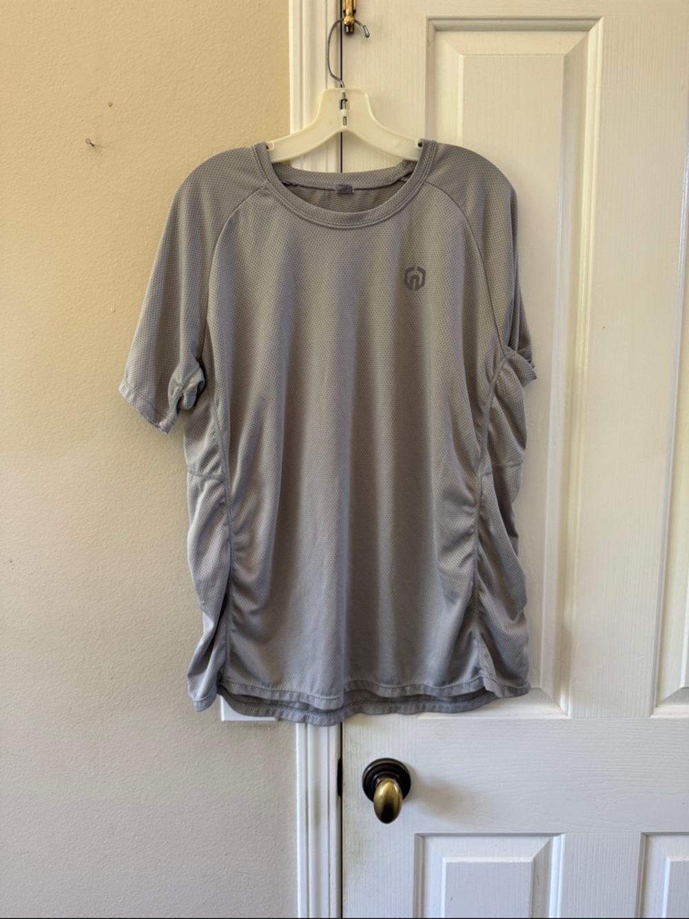 Light Gray Men's Performance Tee
